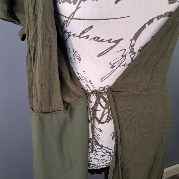 Lulus Harbor Point Olive Green Wrap Dress Size Medium NWT - Picture 5 of 9